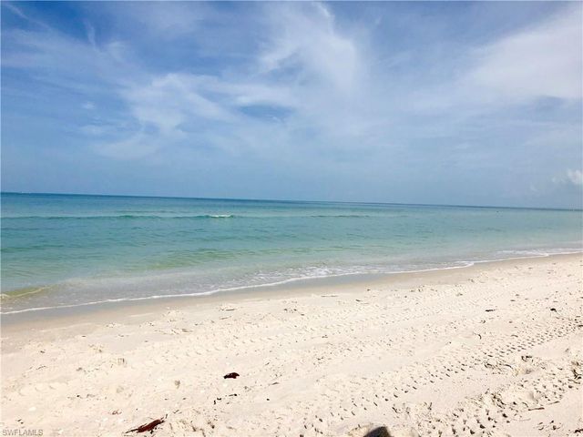 9570 Crescent Garden DR A102, Naples, FL 34109