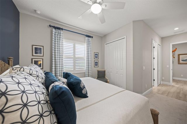 939 RIVER WIND CIRCLE, Bradenton, FL 34212