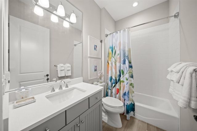939 RIVER WIND CIRCLE, Bradenton, FL 34212