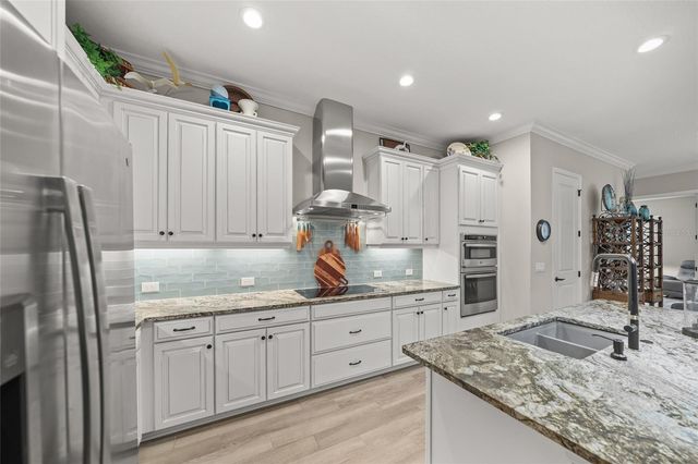 939 RIVER WIND CIRCLE, Bradenton, FL 34212