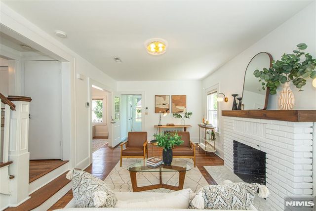35 Howe Avenue, Montclair, NJ 07042