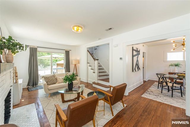 35 Howe Avenue, Montclair, NJ 07042