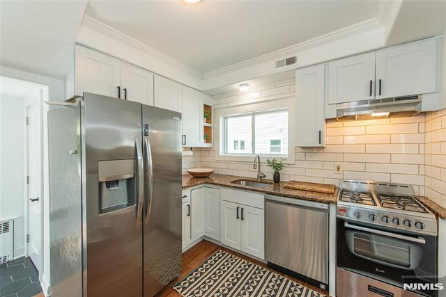 35 Howe Avenue, Montclair, NJ 07042