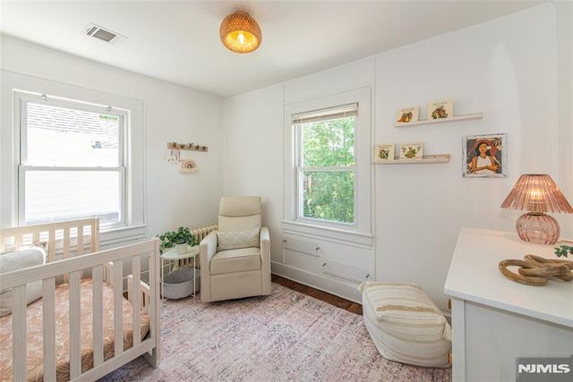 35 Howe Avenue, Montclair, NJ 07042