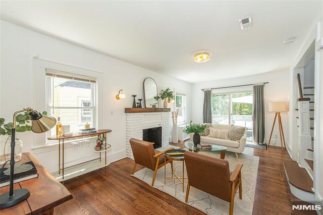 35 Howe Avenue, Montclair, NJ 07042
