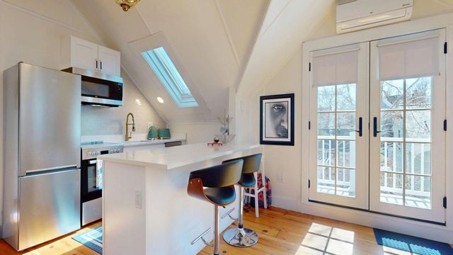 54 Commercial Street UNIT 5, Provincetown, MA 02657