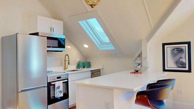 54 Commercial Street UNIT 5, Provincetown, MA 02657