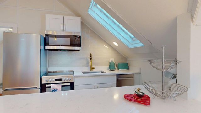 54 Commercial Street UNIT 5, Provincetown, MA 02657