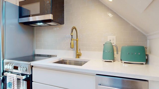 54 Commercial Street UNIT 5, Provincetown, MA 02657