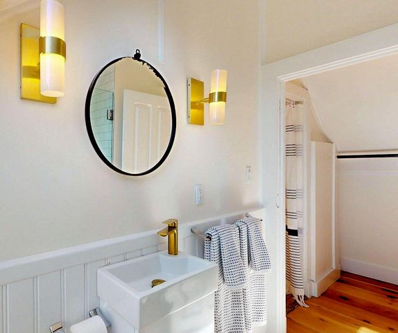 54 Commercial Street UNIT 5, Provincetown, MA 02657