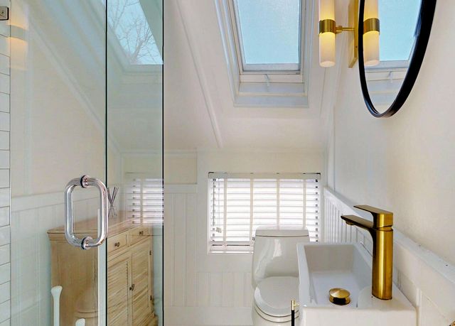 54 Commercial Street UNIT 5, Provincetown, MA 02657