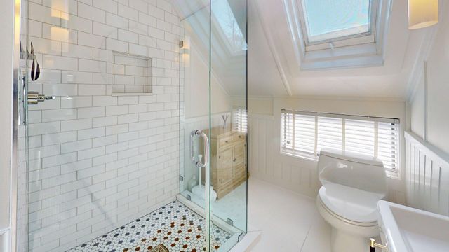 54 Commercial Street UNIT 5, Provincetown, MA 02657