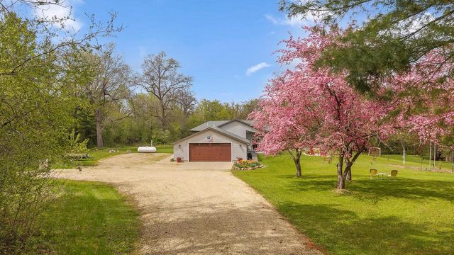 W5472 County Road B, Rio, WI 53960