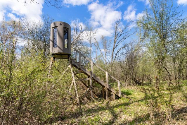 W5472 County Road B, Rio, WI 53960