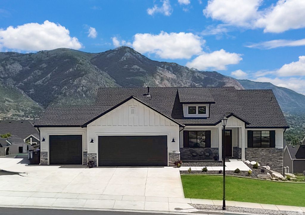 419 E 3700 N, North Ogden, UT 84414