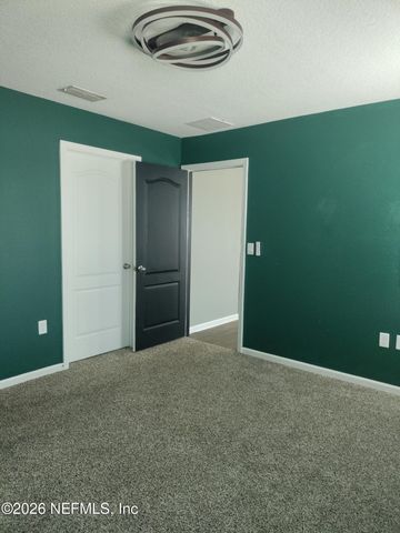 4260 HEMLOCK Street, Jacksonville, FL 32218