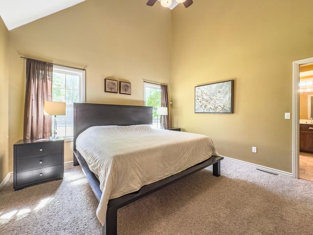 555 E Farm Road 84, Springfield, MO 65803