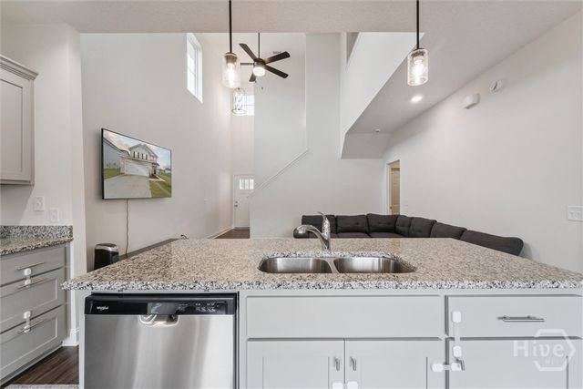 1078 Grayson Avenue, Hinesville, GA 31313