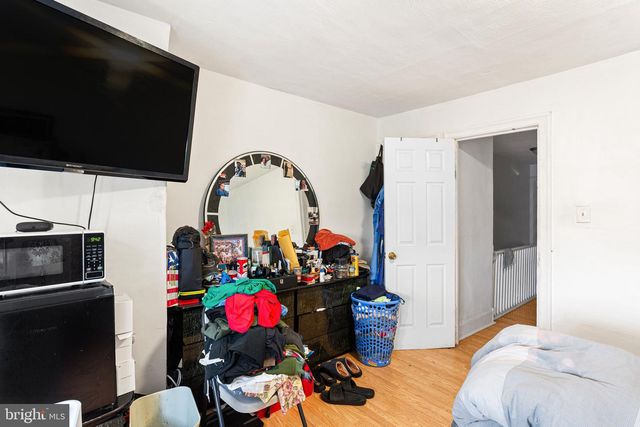 4758 OAKMONT ST, Philadelphia, PA 19136