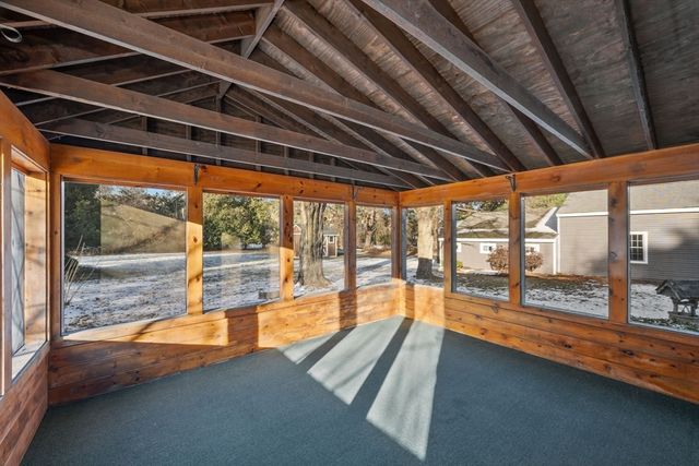 216 Boston Rd, Southborough, MA 01772