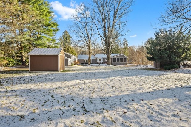 216 Boston Rd, Southborough, MA 01772