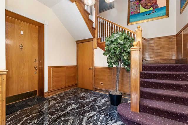 4744 S Prairie Avenue 1A, Chicago, IL 60615