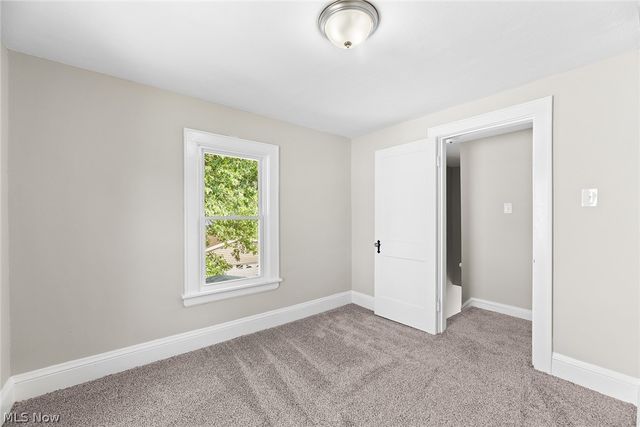 677 Eastland Avenue, Akron, OH 44305