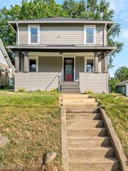677 Eastland Avenue, Akron, OH 44305