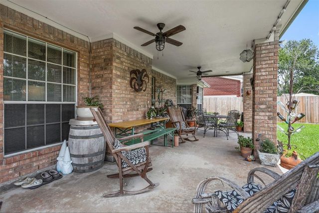 1806 Wyndale Drive, Deer Park, TX 77536