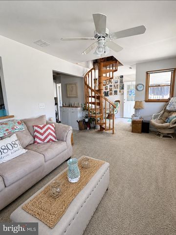 104 E THAMES RD, Little Egg Harbor Twp, NJ 08087
