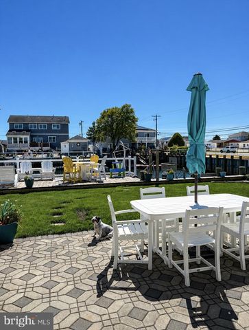 104 E THAMES RD, Little Egg Harbor Twp, NJ 08087
