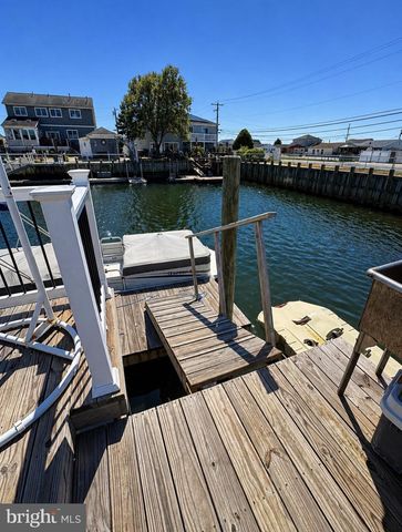 104 E THAMES RD, Little Egg Harbor Twp, NJ 08087