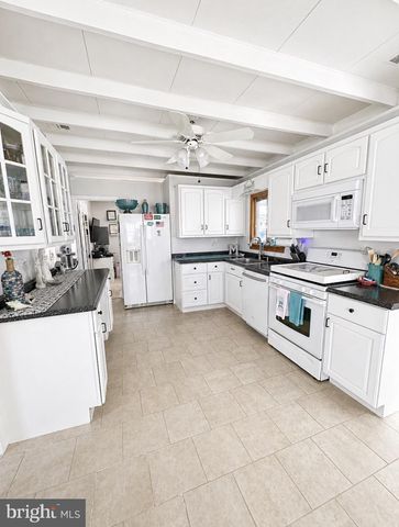 104 E THAMES RD, Little Egg Harbor Twp, NJ 08087