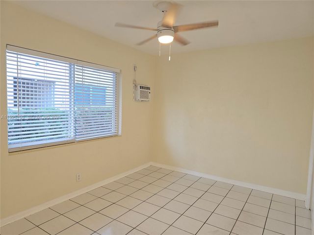 1942 Monroe St 4, Hollywood, FL 33020
