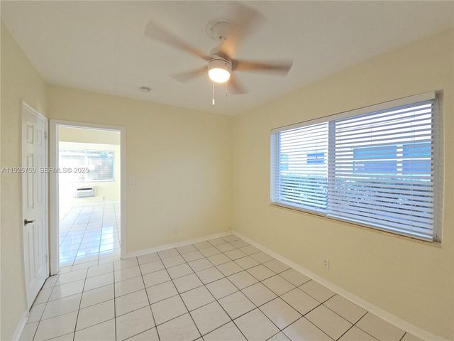 1942 Monroe St 4, Hollywood, FL 33020