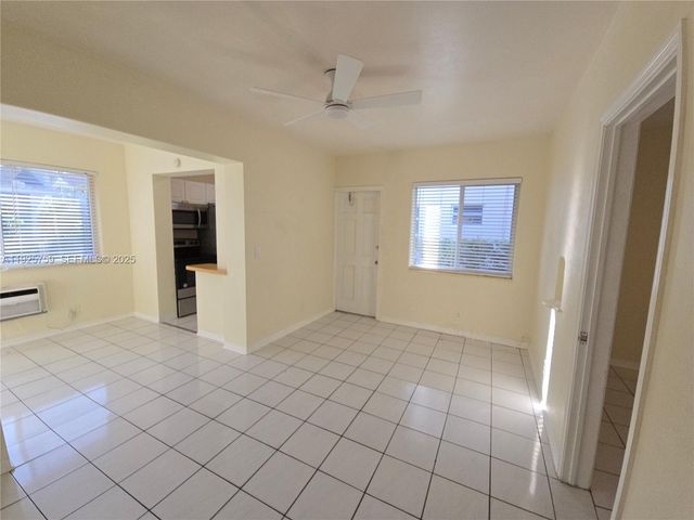 1942 Monroe St 4, Hollywood, FL 33020