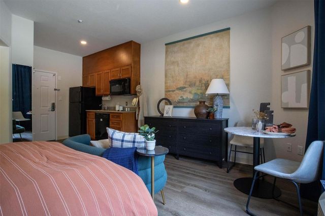 8719 Farm Market 1960 West Road 215, Houston, TX 77070