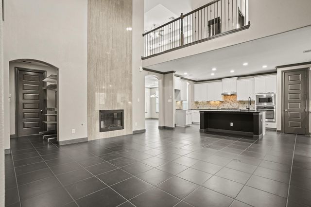 14105 N Lake Branch Lane Lane, Houston, TX 77044