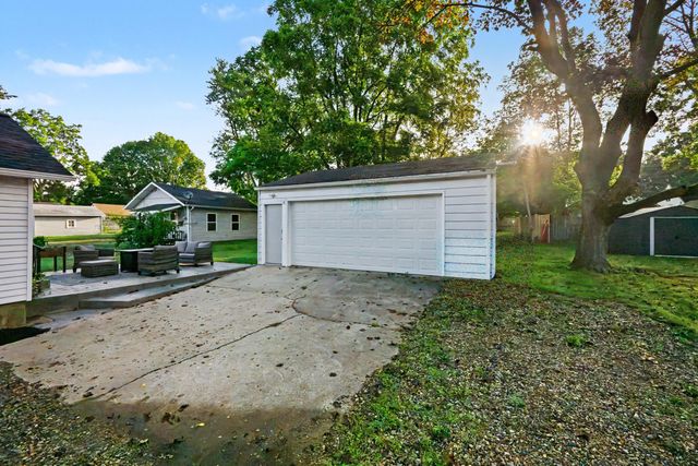 126 Gilkison Avenue, Kalamazoo Twp, MI 49006