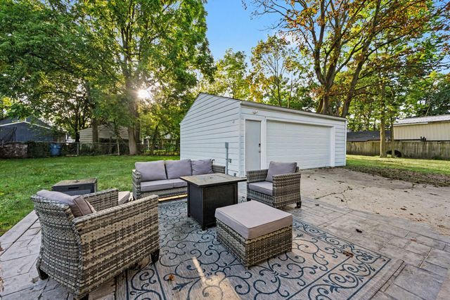 126 Gilkison Avenue, Kalamazoo Twp, MI 49006