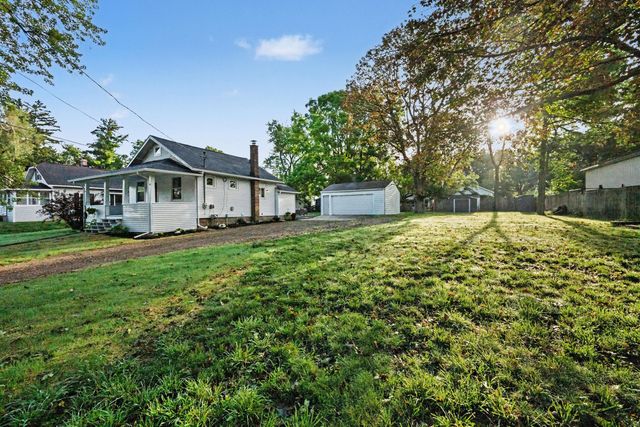126 Gilkison Avenue, Kalamazoo Twp, MI 49006