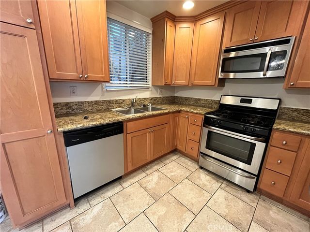 11901 W Washington B, Culver City, CA 90066