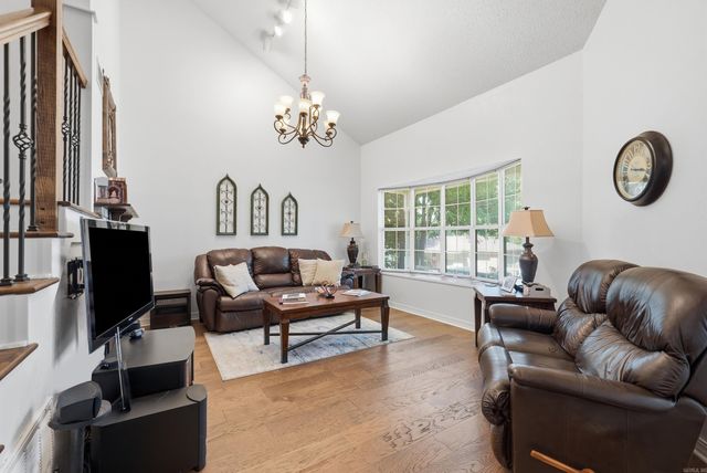4302 Glenda Lane, Benton, AR 72019