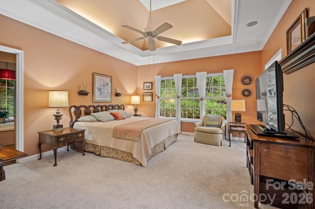 21 Four Oaks Drive, Arden, NC 28704
