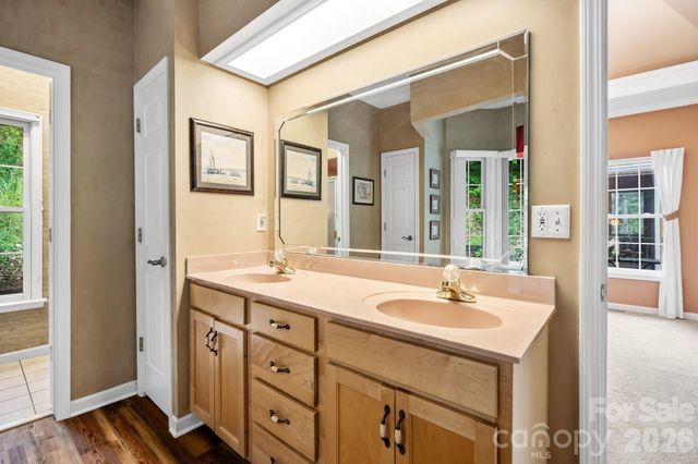 21 Four Oaks Drive, Arden, NC 28704