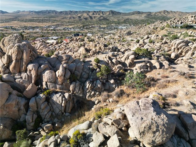 0 Mirlo, Yucca Valley, CA 92284
