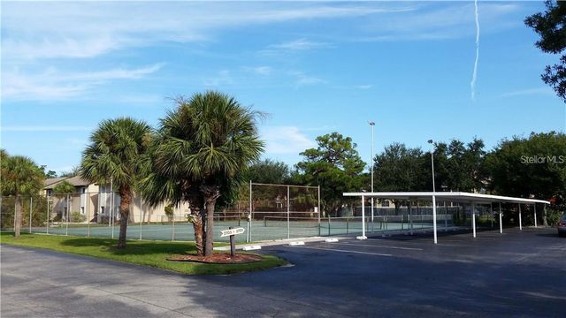 2745 HIDDEN LAKE BOULEVARD D, Sarasota, FL 34237