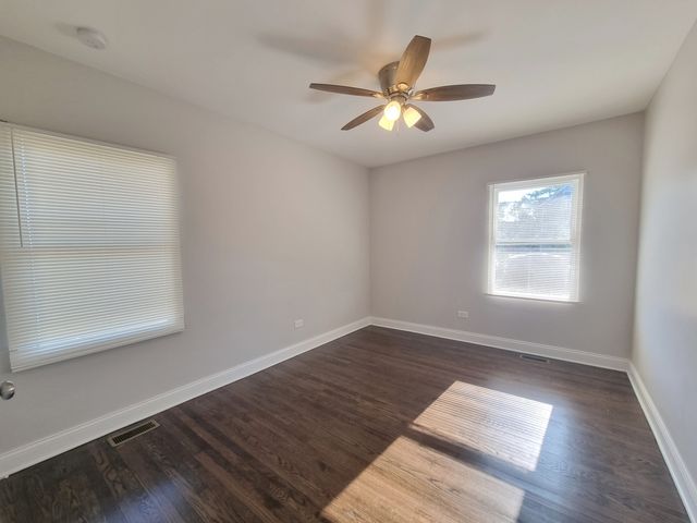 309 S 8th Avenue, Maywood, IL 60153