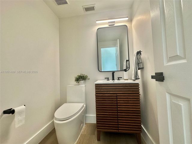 18715 NW 1st Street, Pembroke Pines, FL 33029