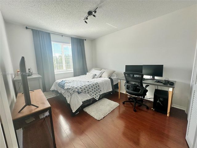 18715 NW 1st Street, Pembroke Pines, FL 33029